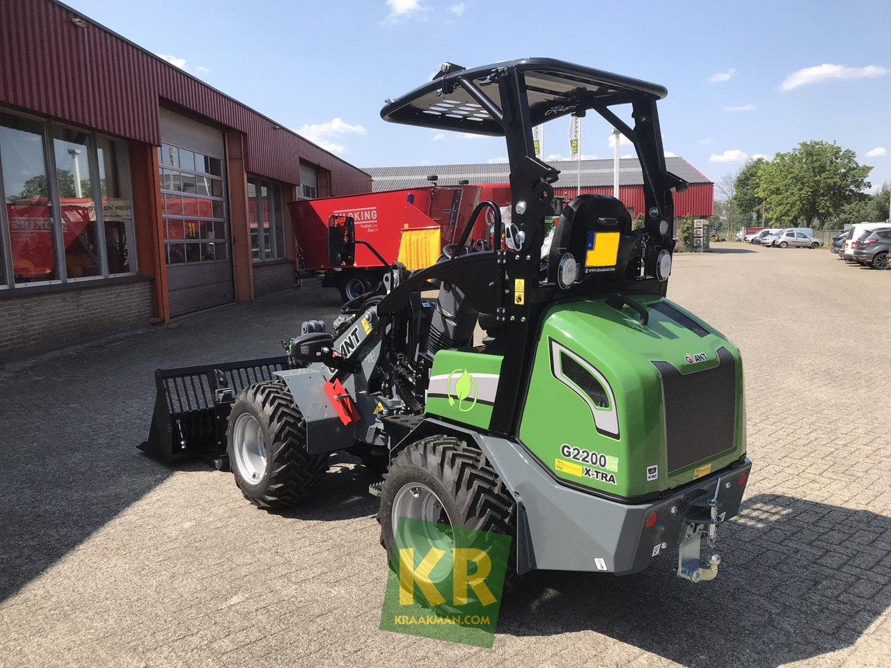 Compact loader Giant G2200E