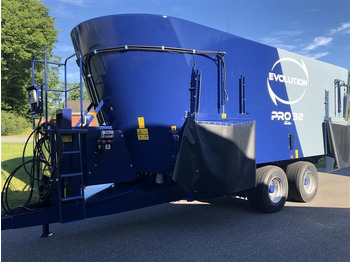 Forage mixer wagon