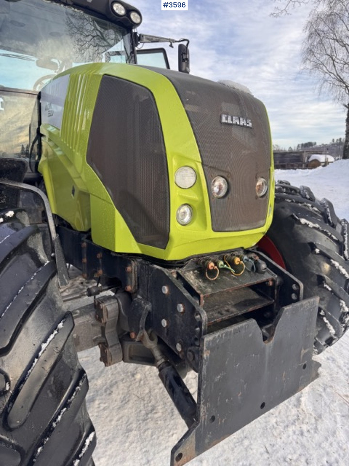 Farm tractor 2009 Claas Axion 830