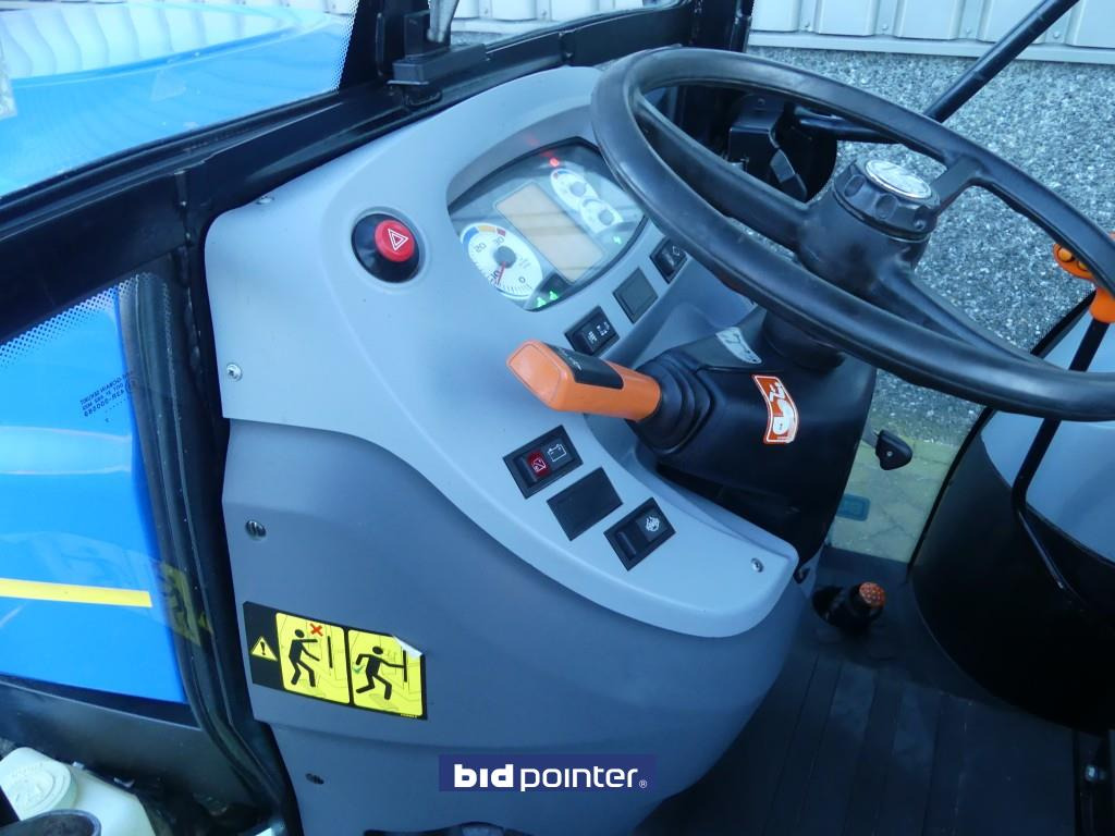 Farm tractor 2018 New Holland T4.100F