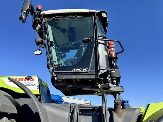Farm tractor CLAAS 783 SSF 40 XERION