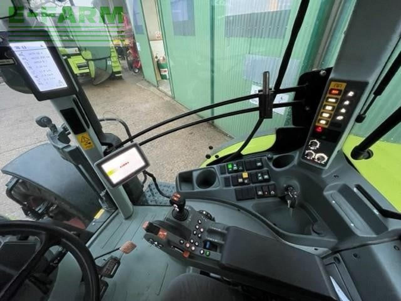 Farm tractor CLAAS ARION 660CIS+