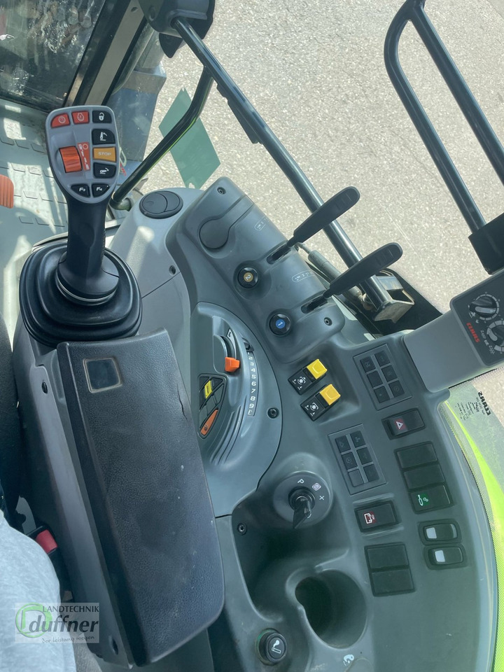 Farm tractor CLAAS Arion 420 CIS