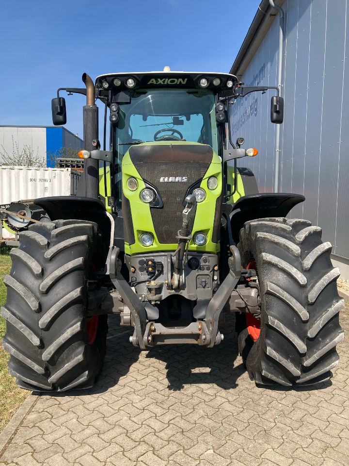 Farm tractor CLAAS Axion 830 CMATIC