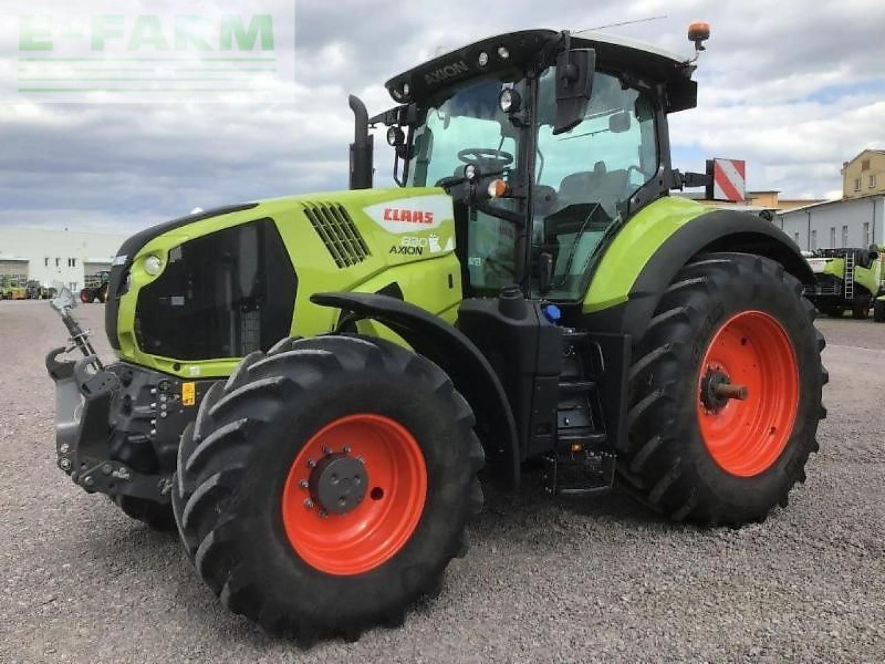 Farm tractor CLAAS axion 830