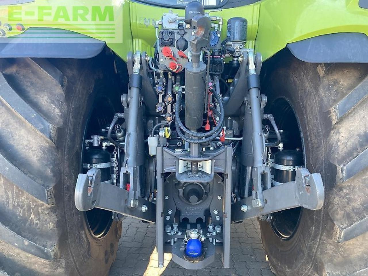 Farm tractor CLAAS axion 830 cmatic CMATIC