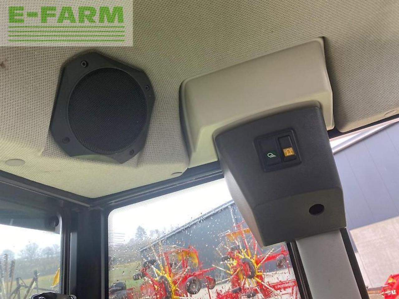 Farm tractor CLAAS axos 310c C