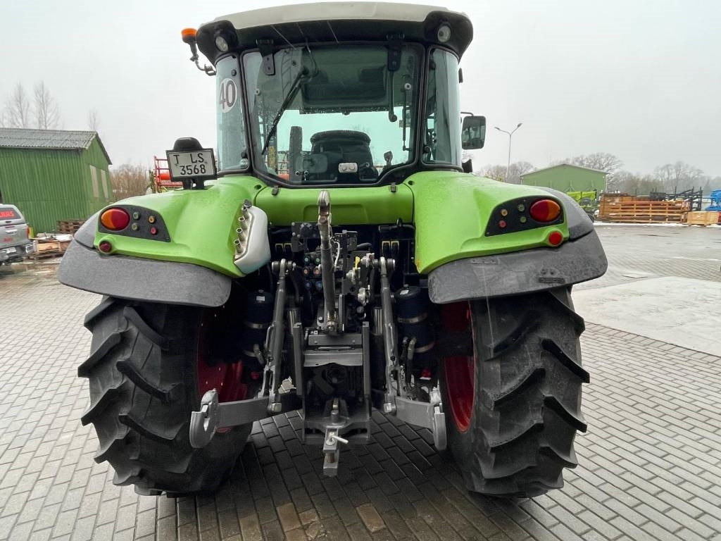 Farm tractor Claas Arion 440 CIS