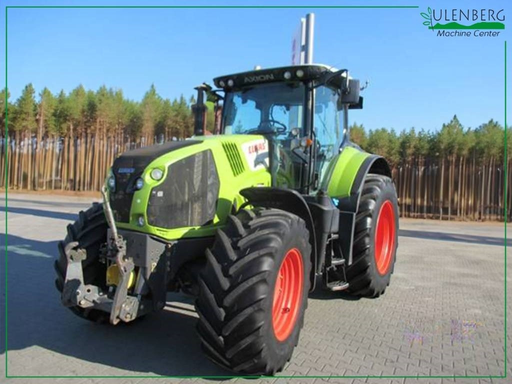 Farm tractor Claas Axion 810