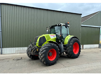 Farm tractor Claas Axion 850 