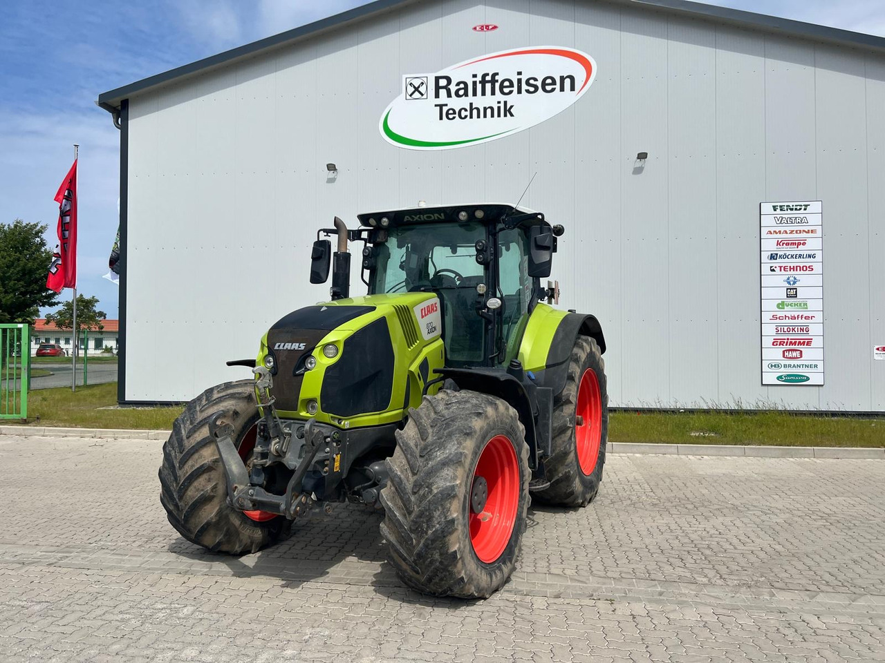 Farm tractor Claas Axion 870 CMatic