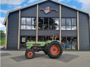 Farm tractor  FENDT Favorit 3