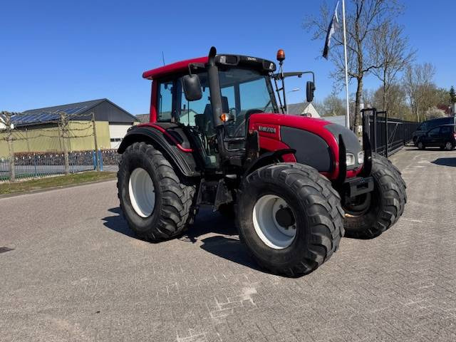 Farm tractor Valtra N82 Hitech, 2008, 4400 uur!