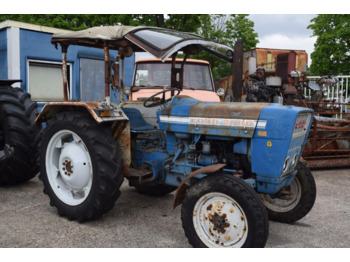 Farm tractor FORD