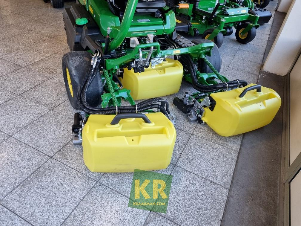 Garden mower John Deere 2750 E-CUT HYBRID