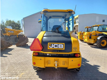 JCB 406 - Compact loader: picture 5