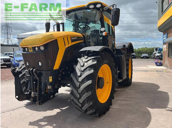 Farm tractor JCB Fastrac 4220