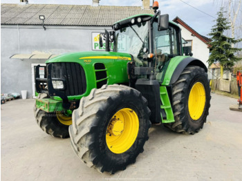 Farm tractor JOHN DEERE 7530