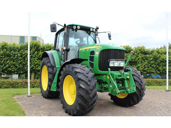 Farm tractor JOHN DEERE 7530