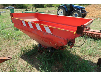 Fertilizer spreader LELY