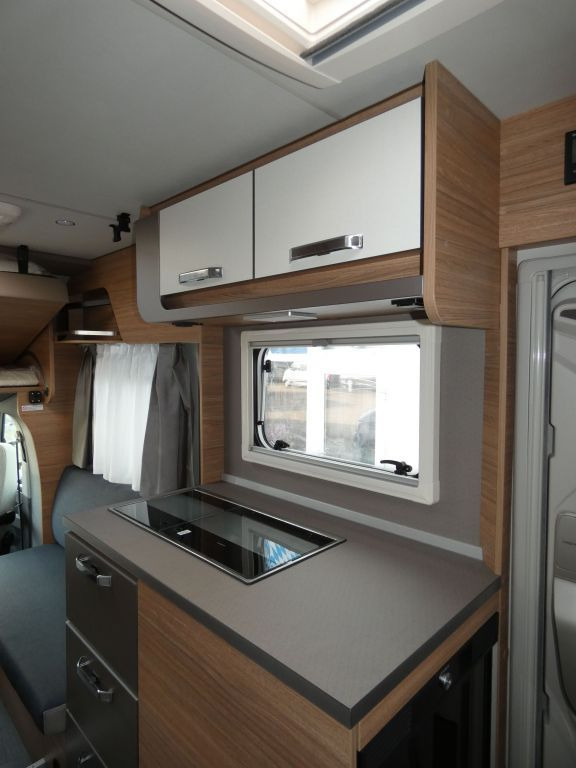 New Semi-integrated motorhome Weinsberg X-CURSION VAN 500 LT EDITION [PEPPER] *3915: picture 9