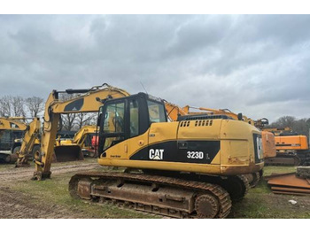 Crawler excavator CATERPILLAR 323DL