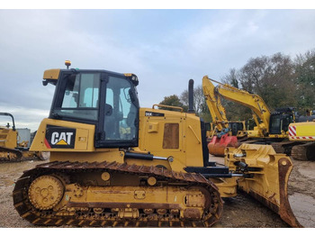 Bulldozer CATERPILLAR D6K2