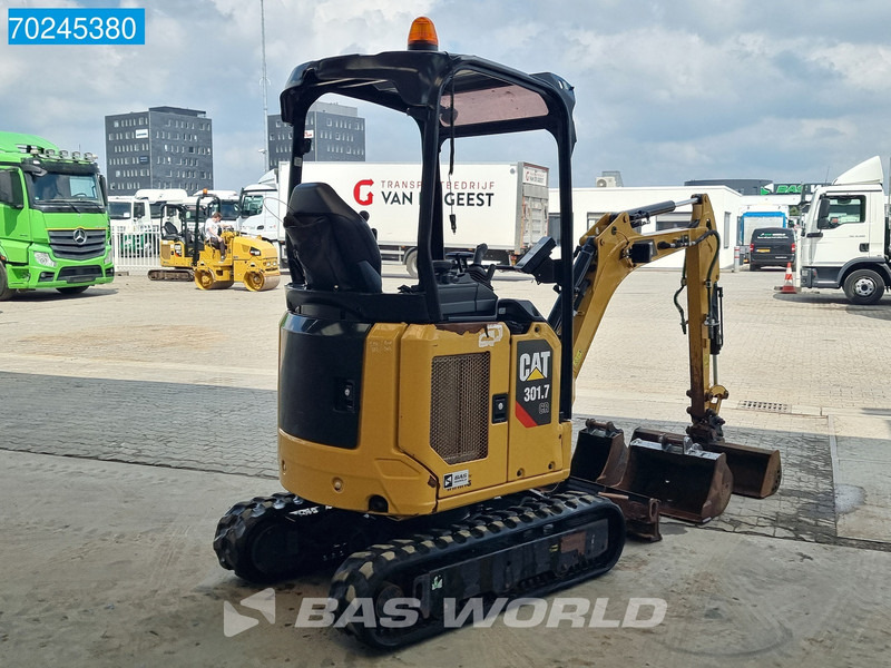 Mini excavator Caterpillar 301.7 CR: picture 10