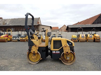 Road roller CATERPILLAR