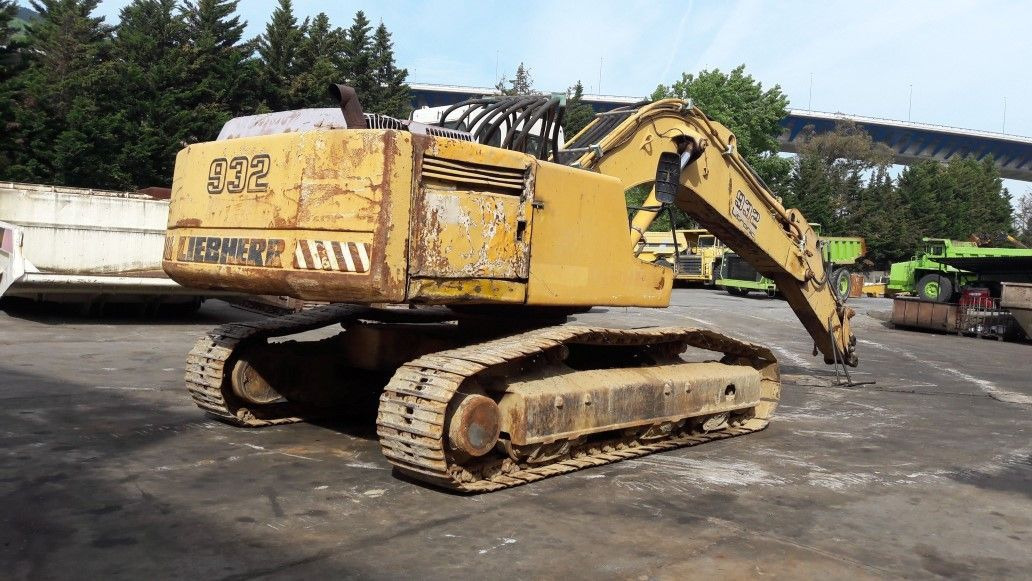Crawler excavator Liebherr R932li ns 572-4318
