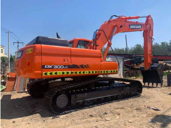 Crawler excavator DOOSAN DX300