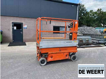 Scissor lift JLG