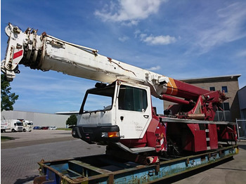 All terrain crane LIEBHERR LTM 1040-2.1