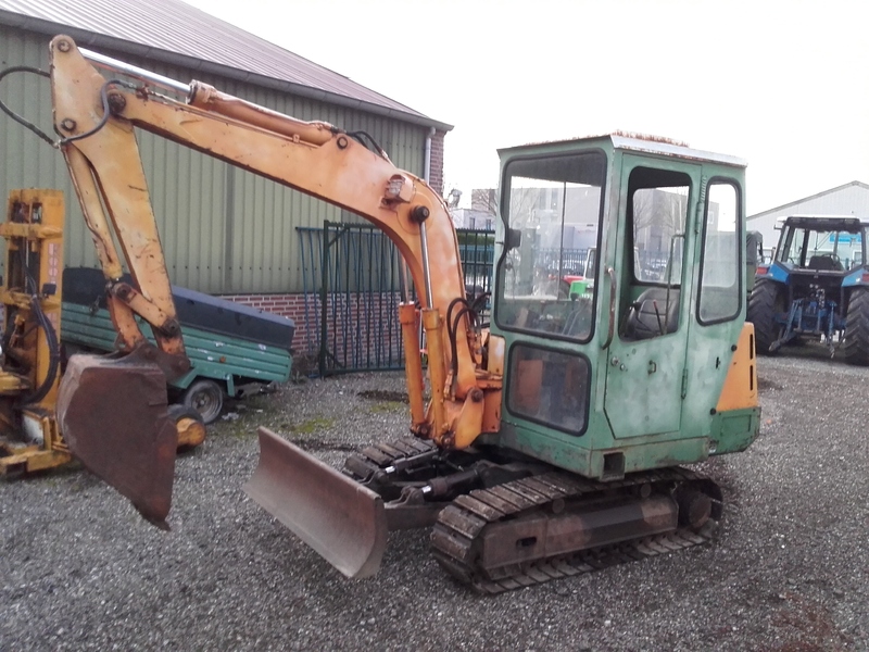 TAKEUCHI tb 35 mini excavator from Netherlands for sale at Truck1, ID ...