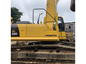 Crawler excavator KOMATSU PC220-8