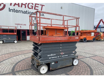 Scissor lift SKYJACK