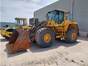 Wheel loader VOLVO