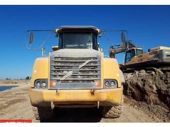 Articulated dumper VOLVO A40D