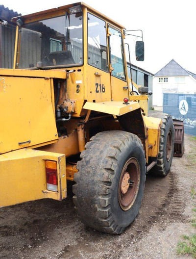 Wheel loader Ahlmann AZ 18