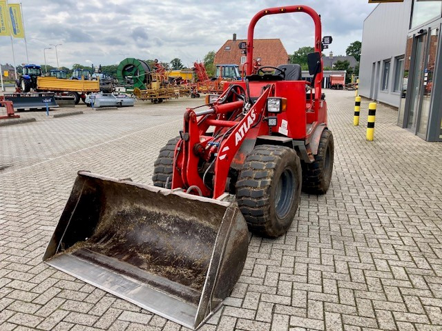 Wheel loader Atlas 32E