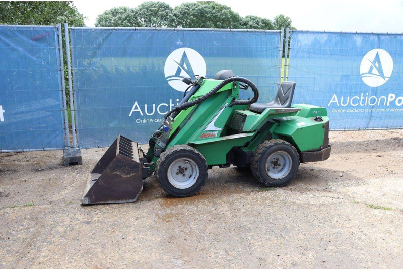 Wheel loader Avant 520 Plus