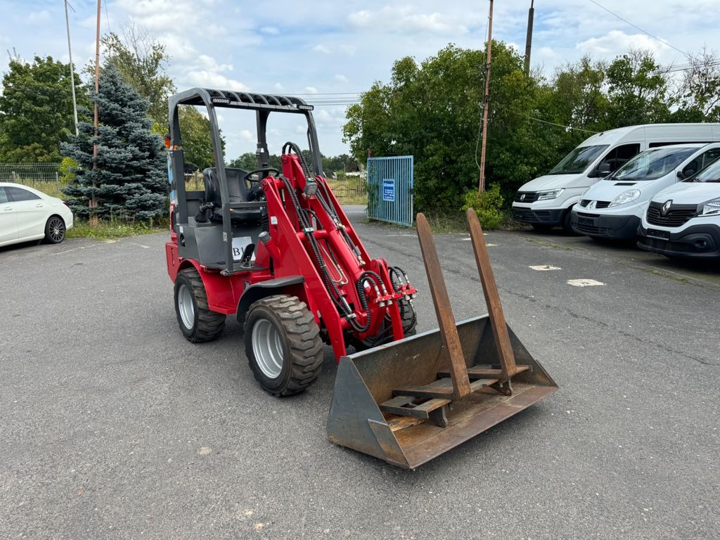 Wheel loader CAISEREX CS906