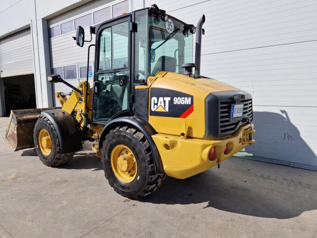 Wheel loader CATERPILLAR 906M