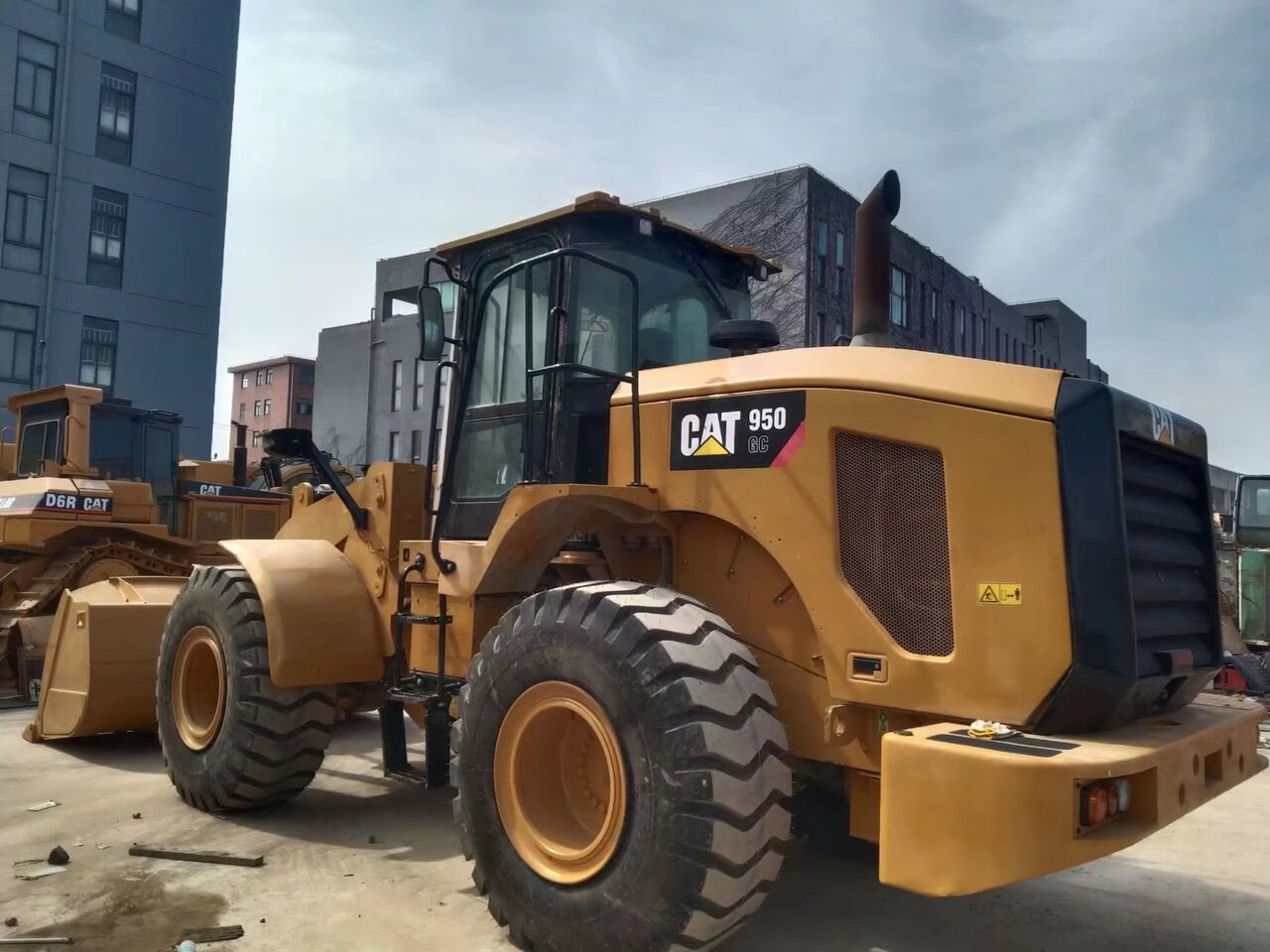 Wheel loader CATERPILLAR 950GC