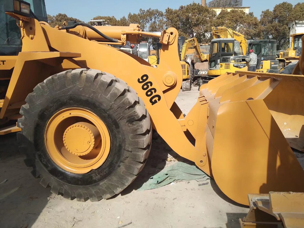 Wheel loader CATERPILLAR 966G