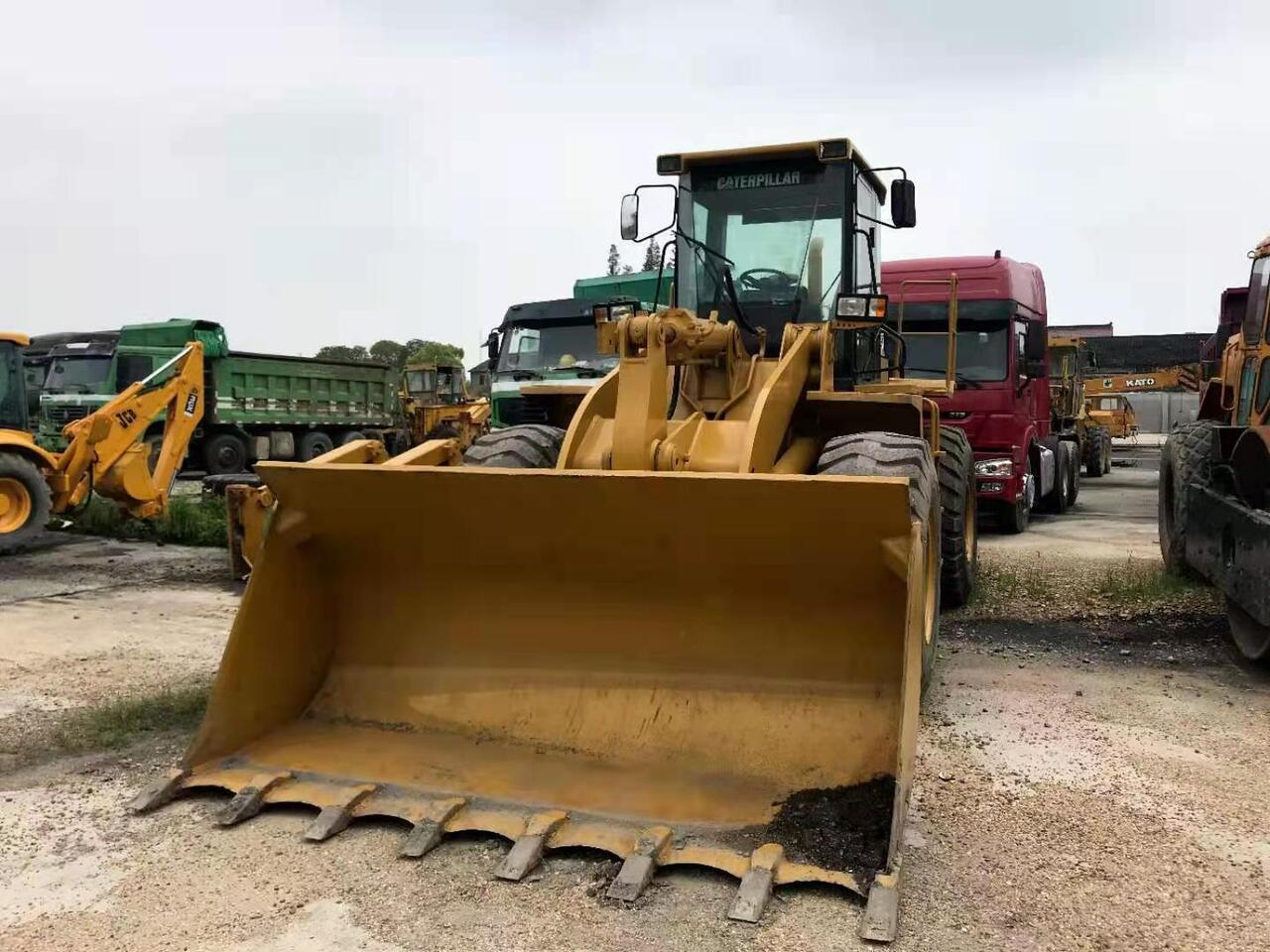 Wheel loader CATERPILLAR 966G