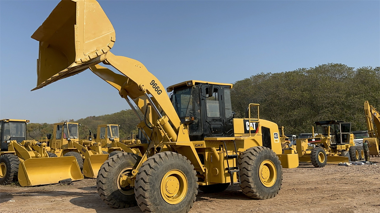 Wheel loader CATERPILLAR 966G