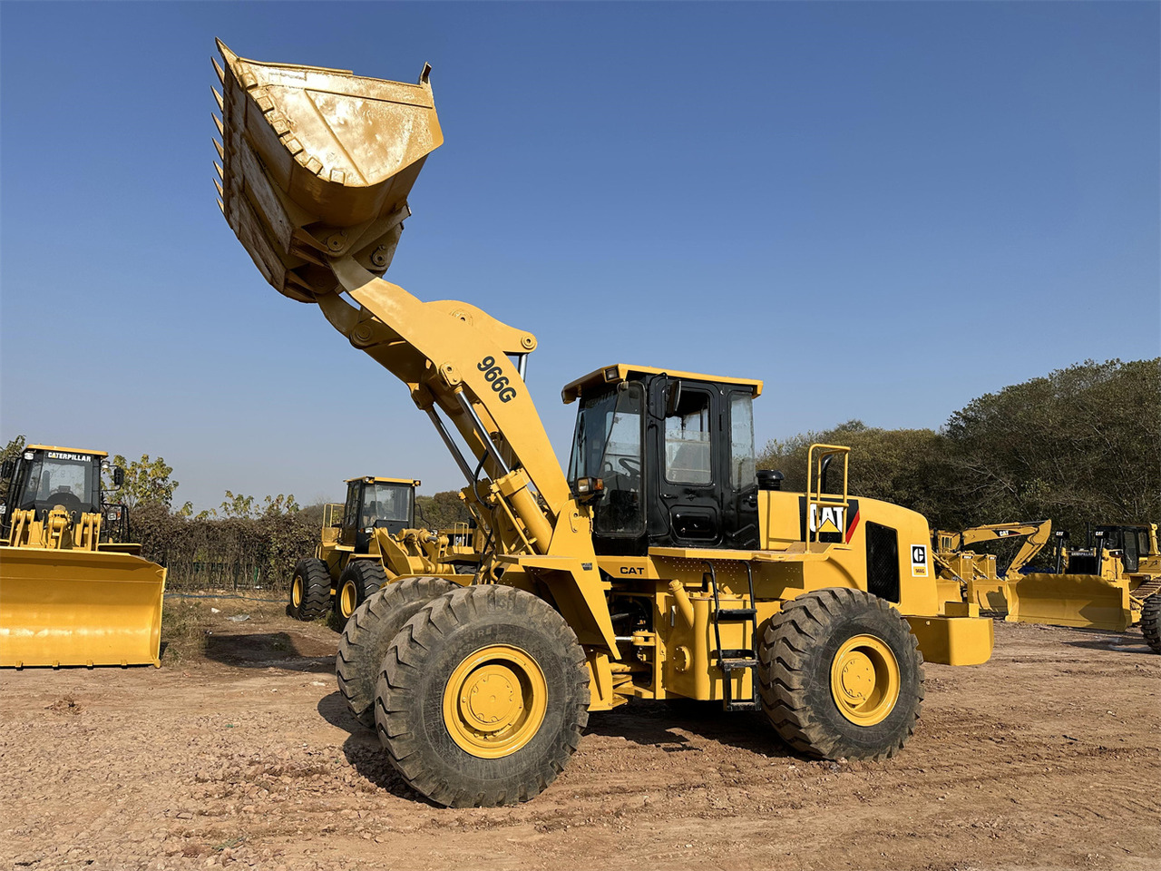 Wheel loader CATERPILLAR 966G