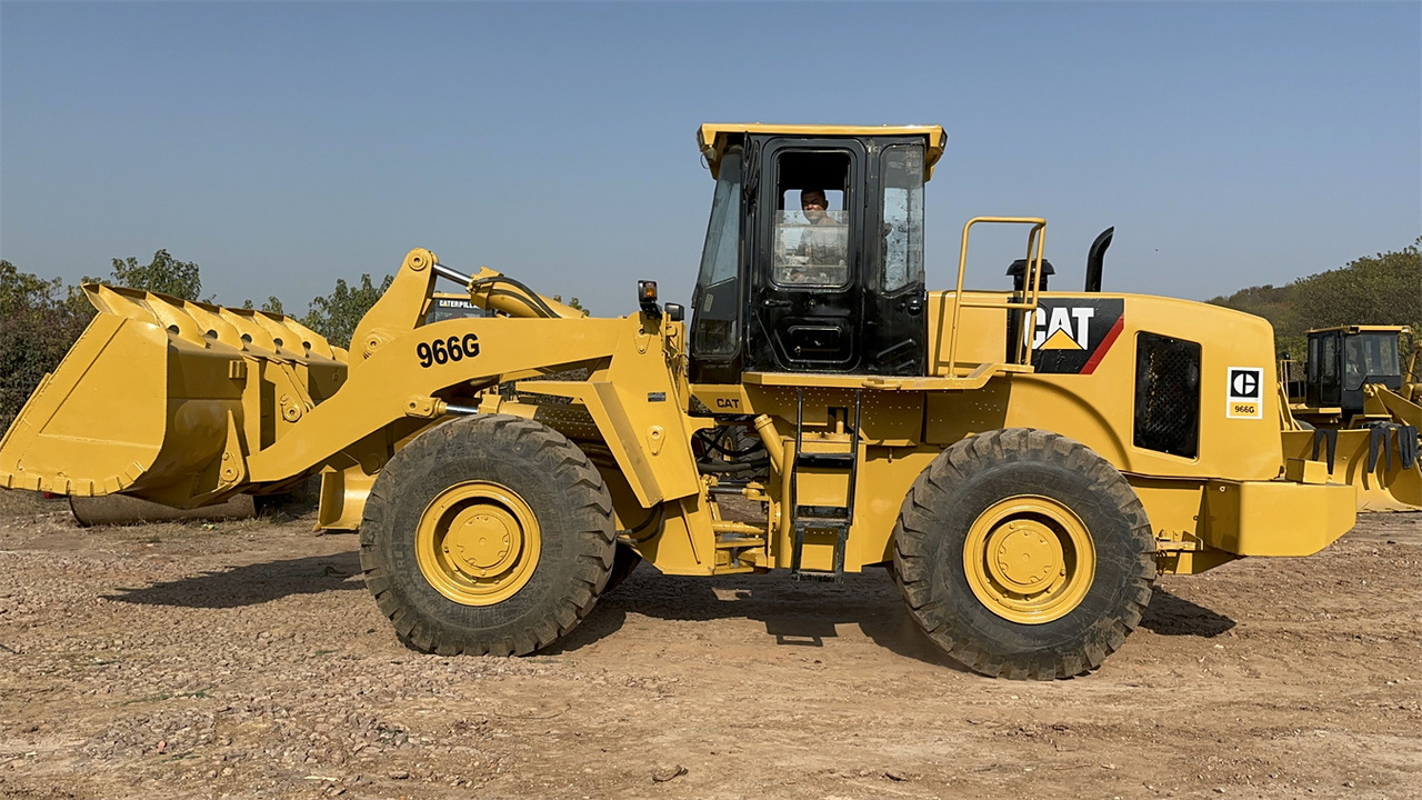 Wheel loader CATERPILLAR 966G