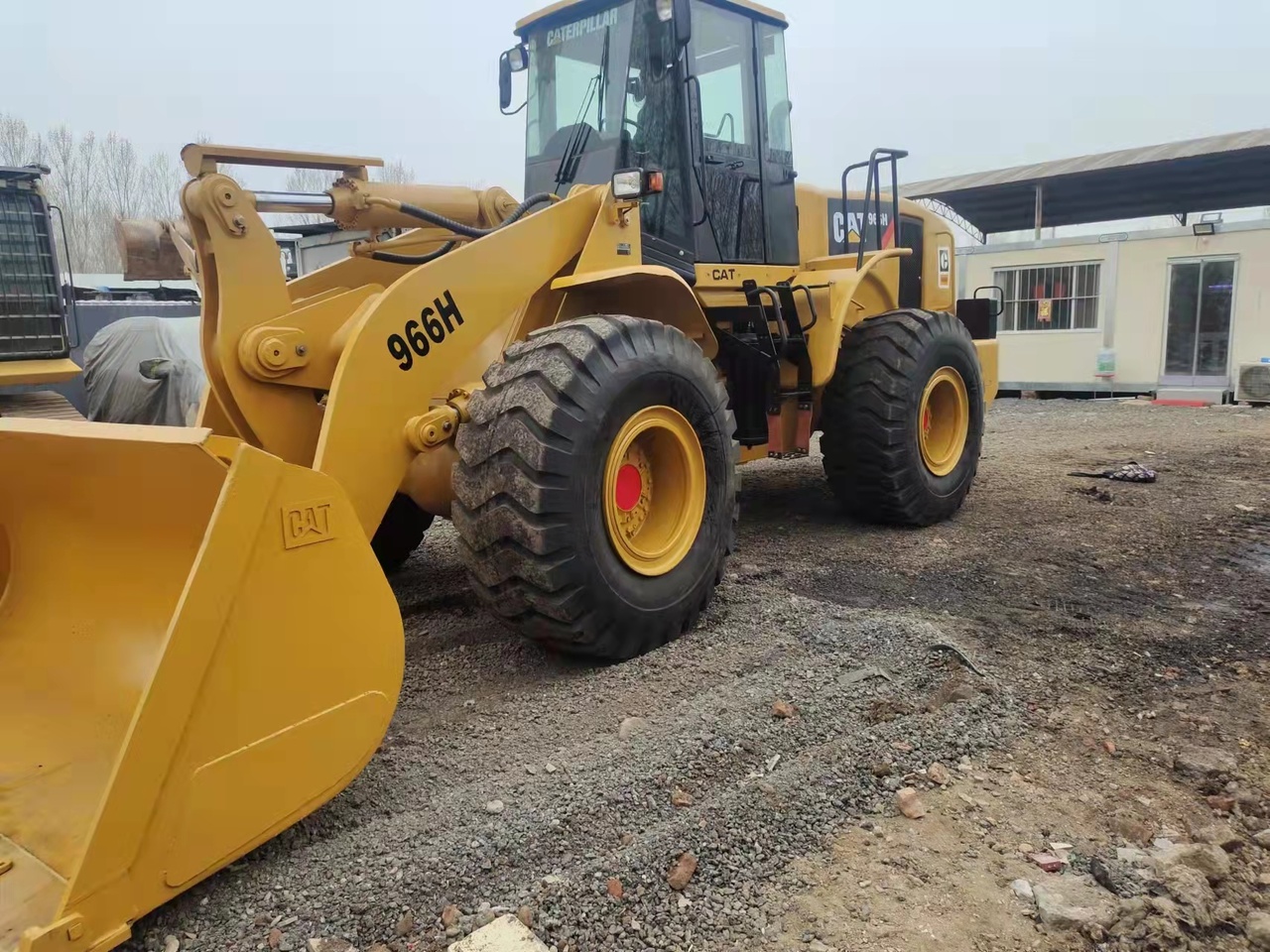 Wheel loader CATERPILLAR 966H